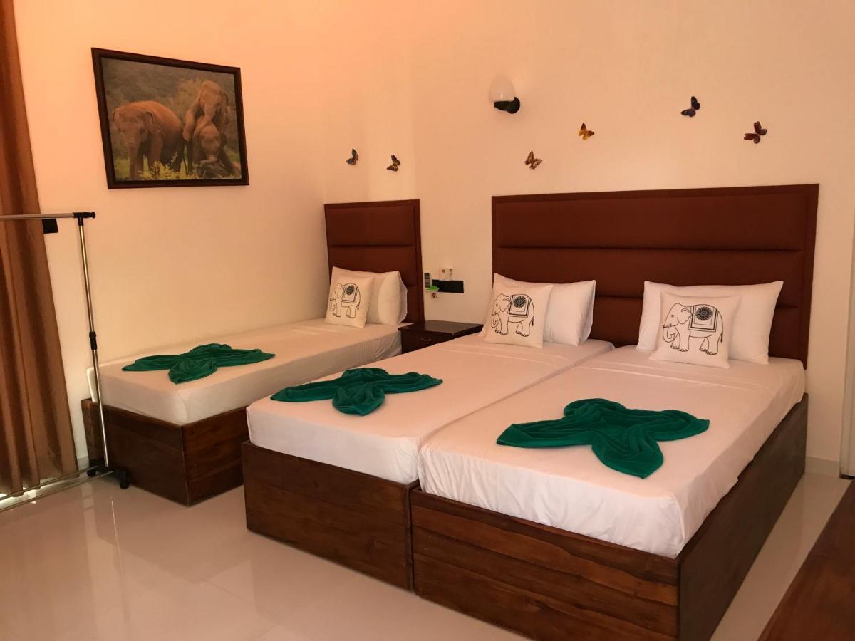Lemazone Inn Mirissa Ngoại thất bức ảnh