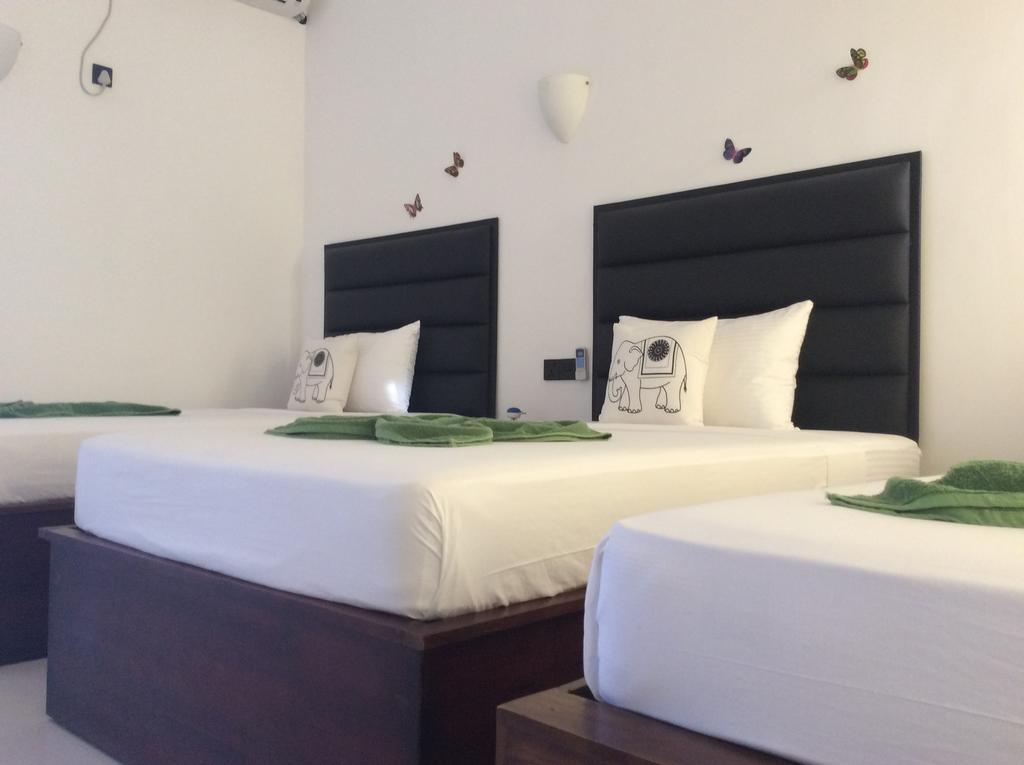 Lemazone Inn Mirissa Ngoại thất bức ảnh